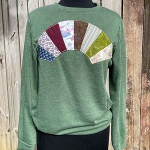 Vintage Quilt Patchwork Rainbow Sweatshirt